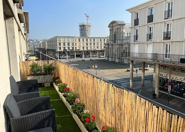 Le Petit Paris